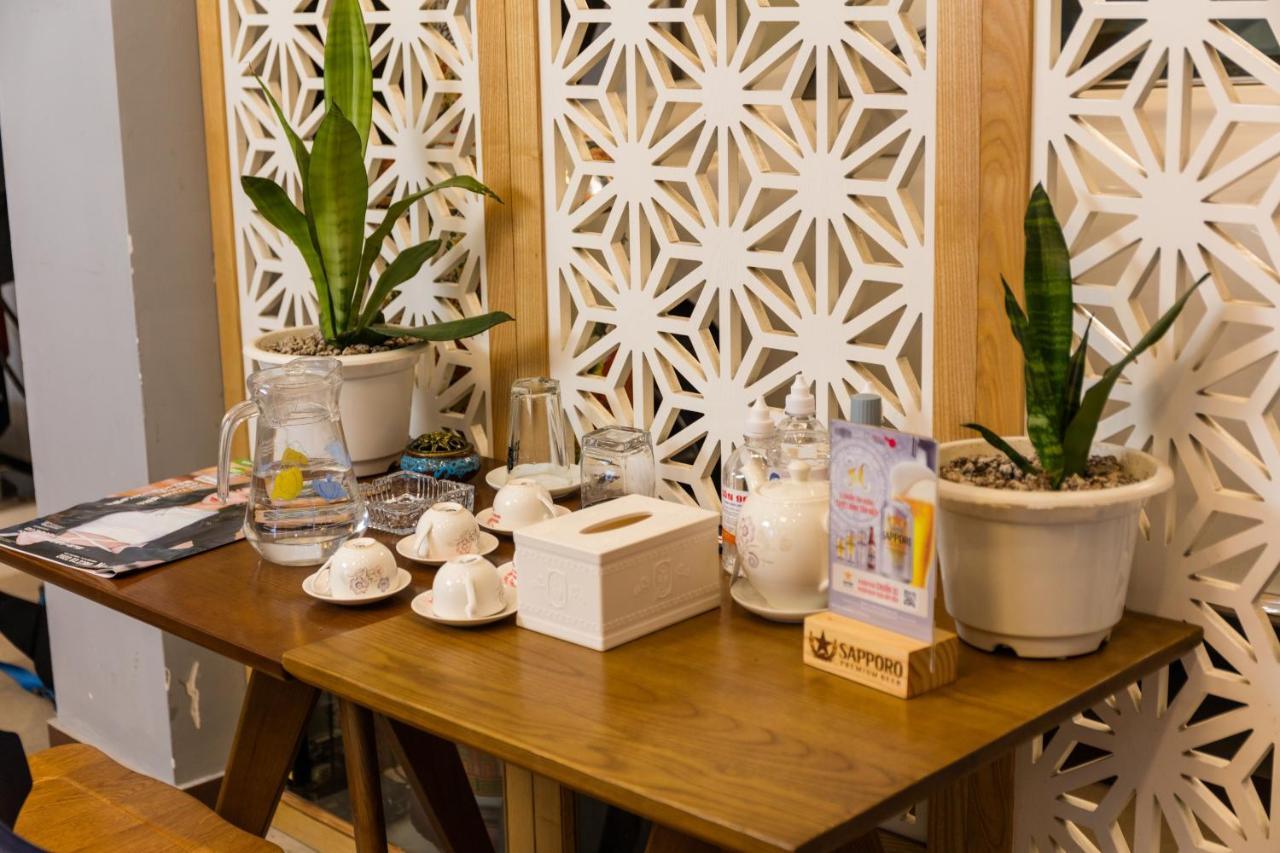 Yr Hotel & Apartments Hanoi Bagian luar foto