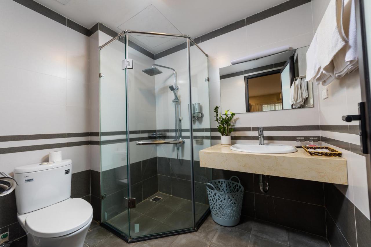 Yr Hotel & Apartments Hanoi Bagian luar foto